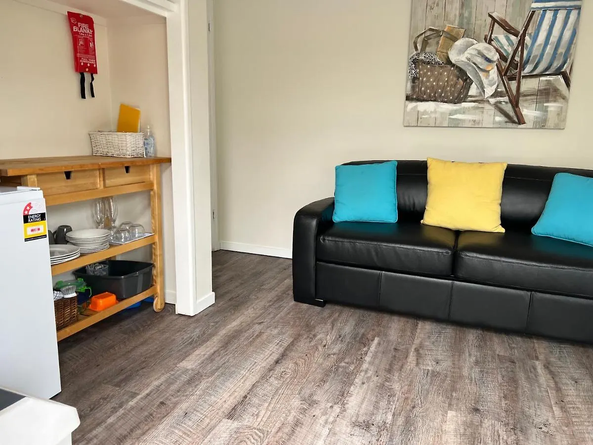 Tropical Suite Private Central Buddina Style דירה
